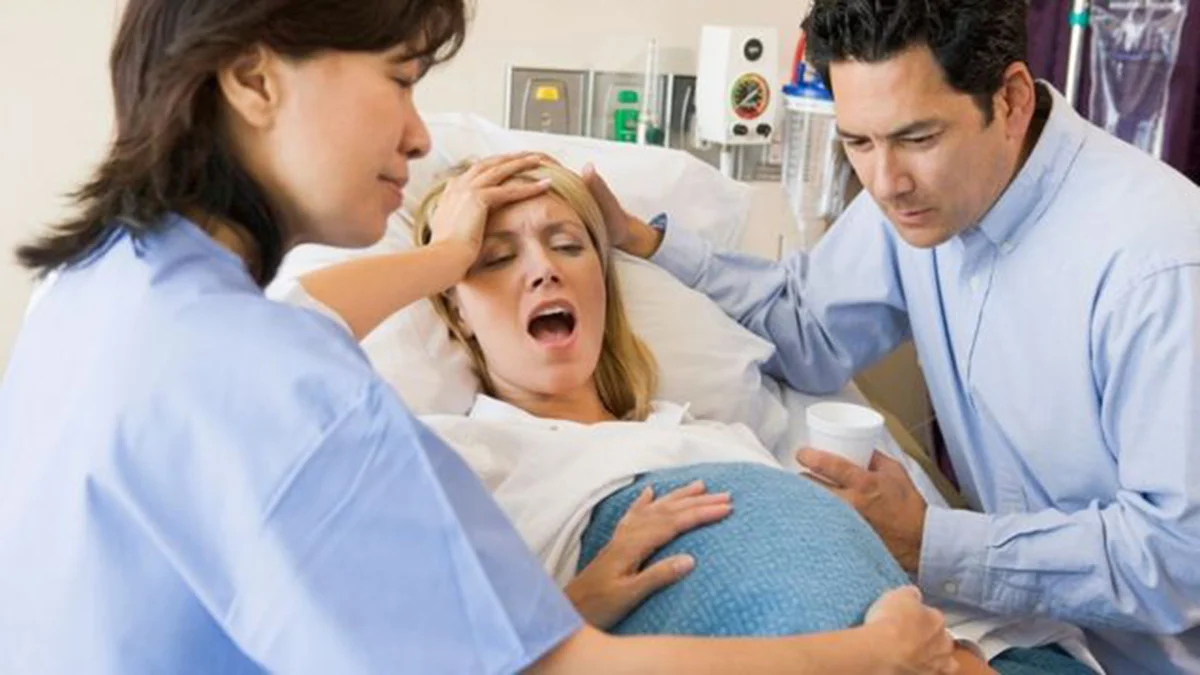 meaning of giving birth in a dream