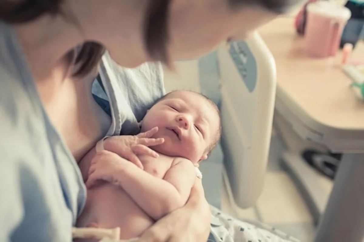 dreamed i was giving birth